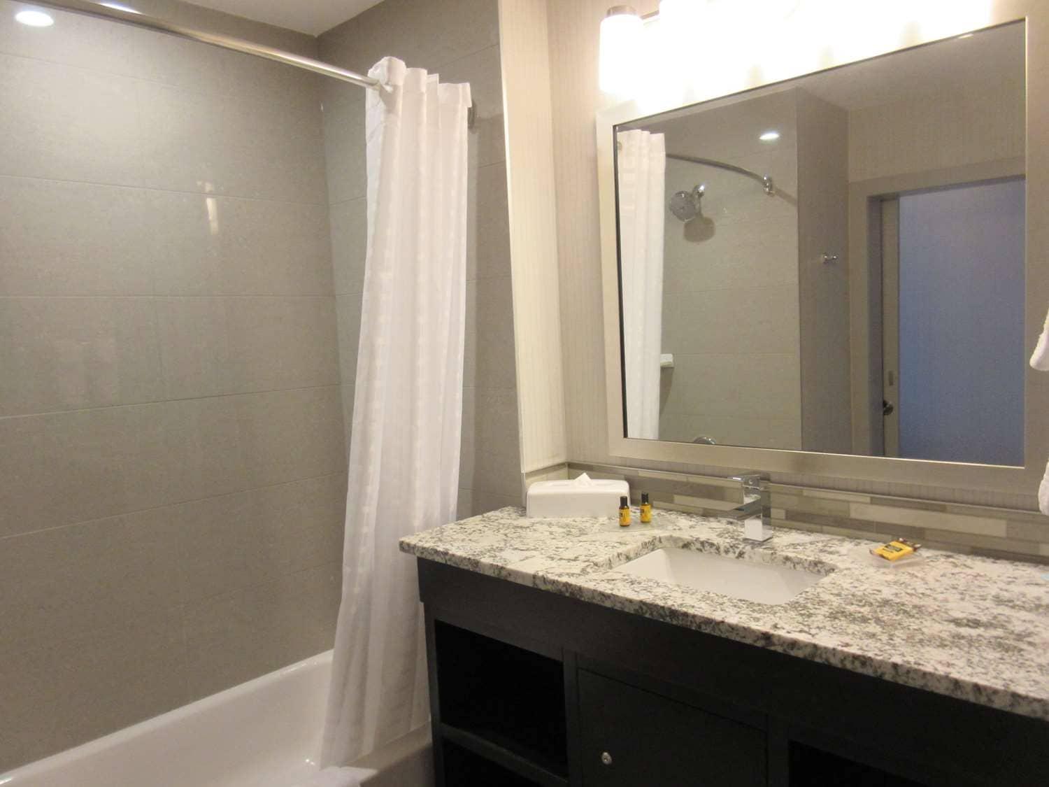 Best Western Plus Airdrie Gateway Kültér fotó